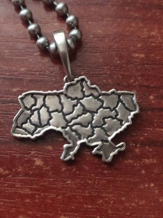 Срібний кулон мапа України