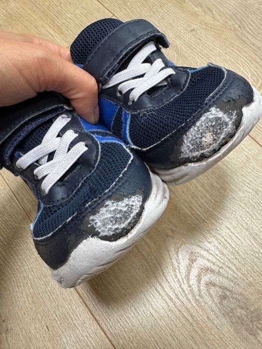 Buciki do biegania dzieciece sportowe 26