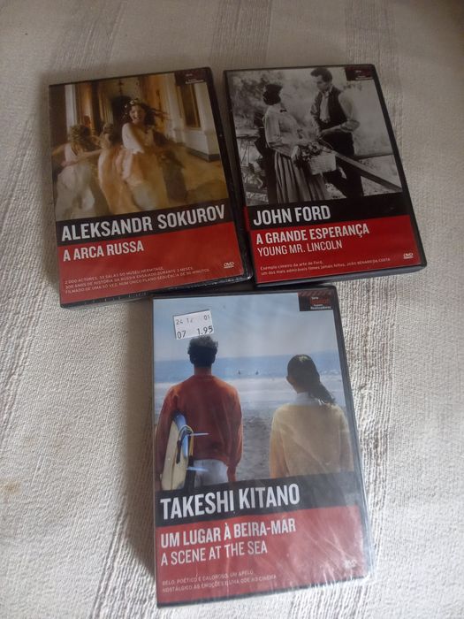 Três dvds originais por cinco euros