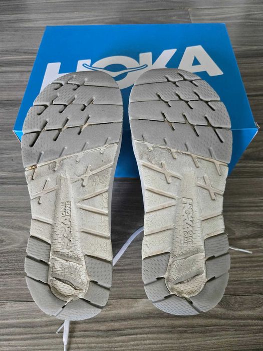 Buty Hoka Cavu 3