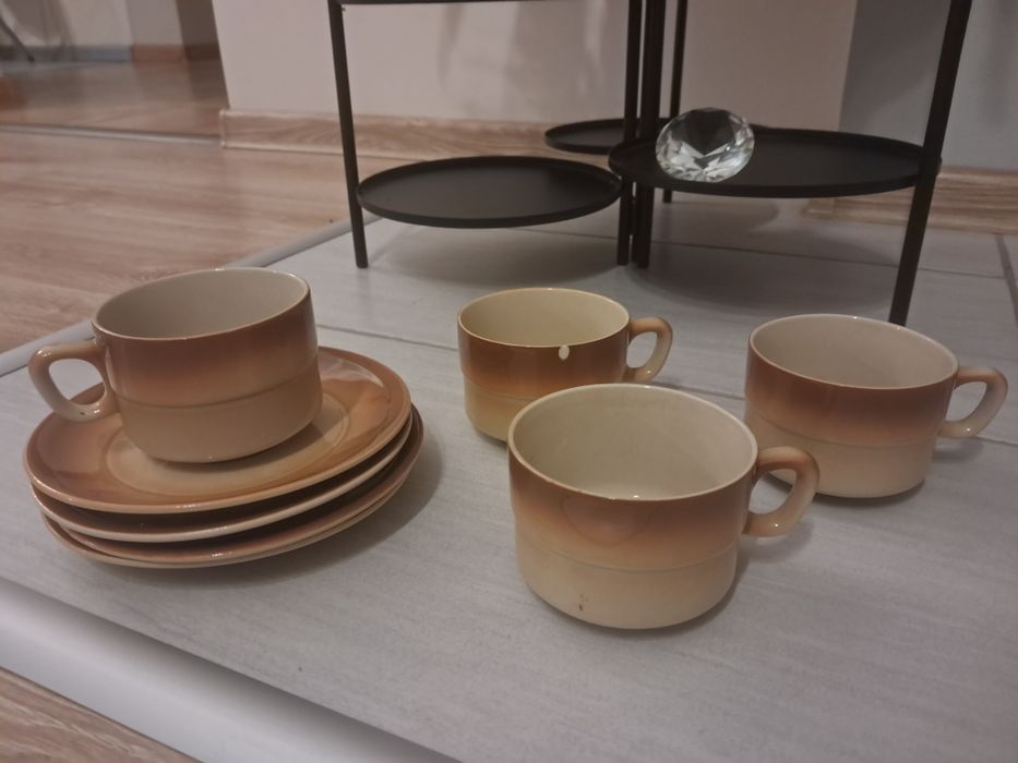 Filiżanki ze spodeczkami Tułowice, made in Poland, ceramika z czasów P