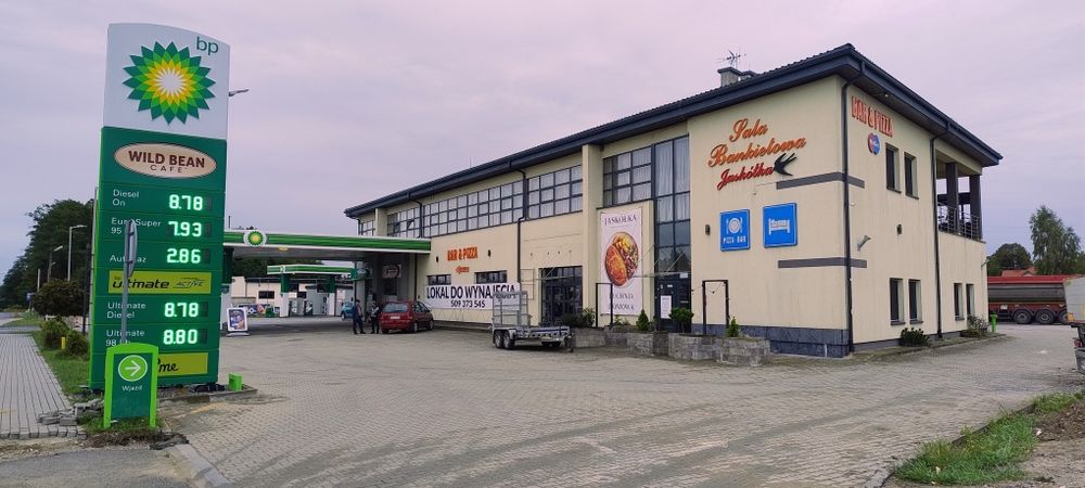 Lokal 350 m² i hala 350 m² przy DK9 | parking | Widełka