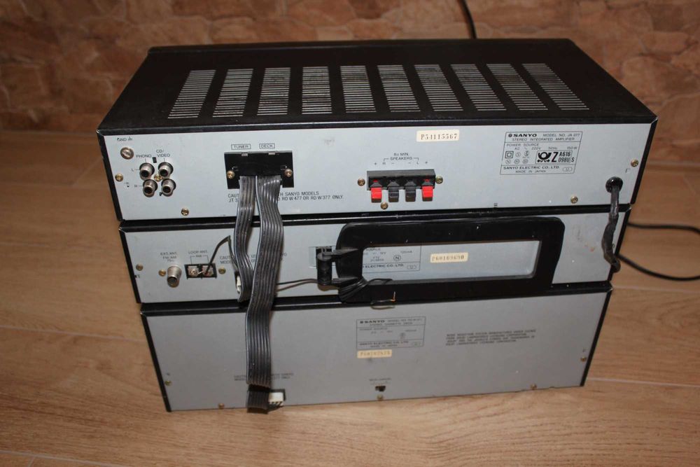Wzmacniacz Sanyo JA 377 z wieżą