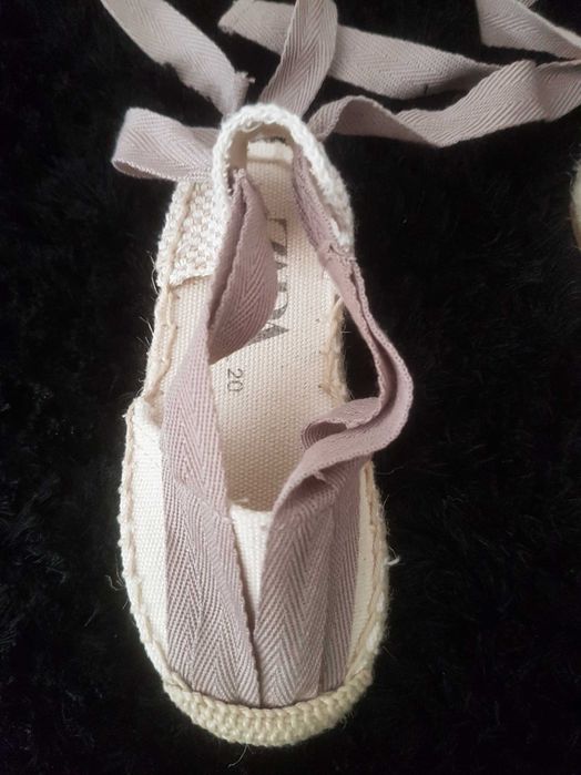 Sandalia corda bebe NOVO_ Tam.20