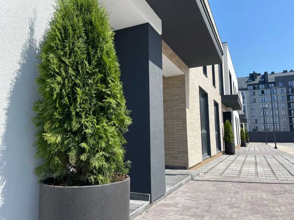 Продам з наповненням 4х к. таунхаус 104 кв.м. з власним підвалом.