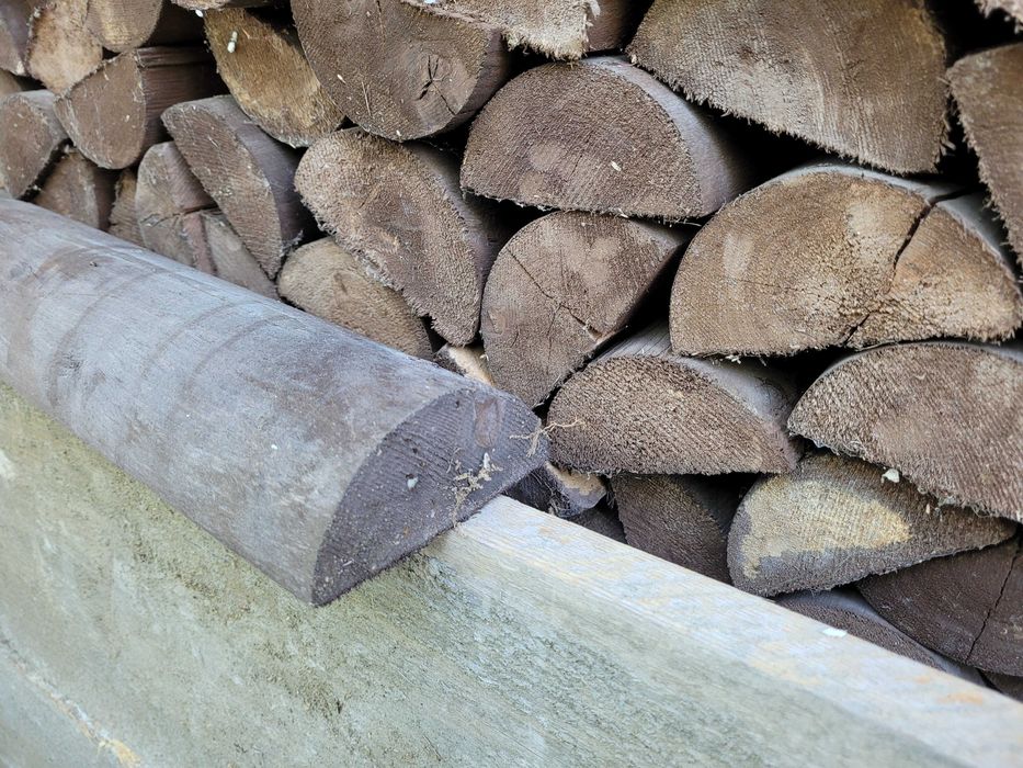 Palisady  połówki  drewniane impregnowane