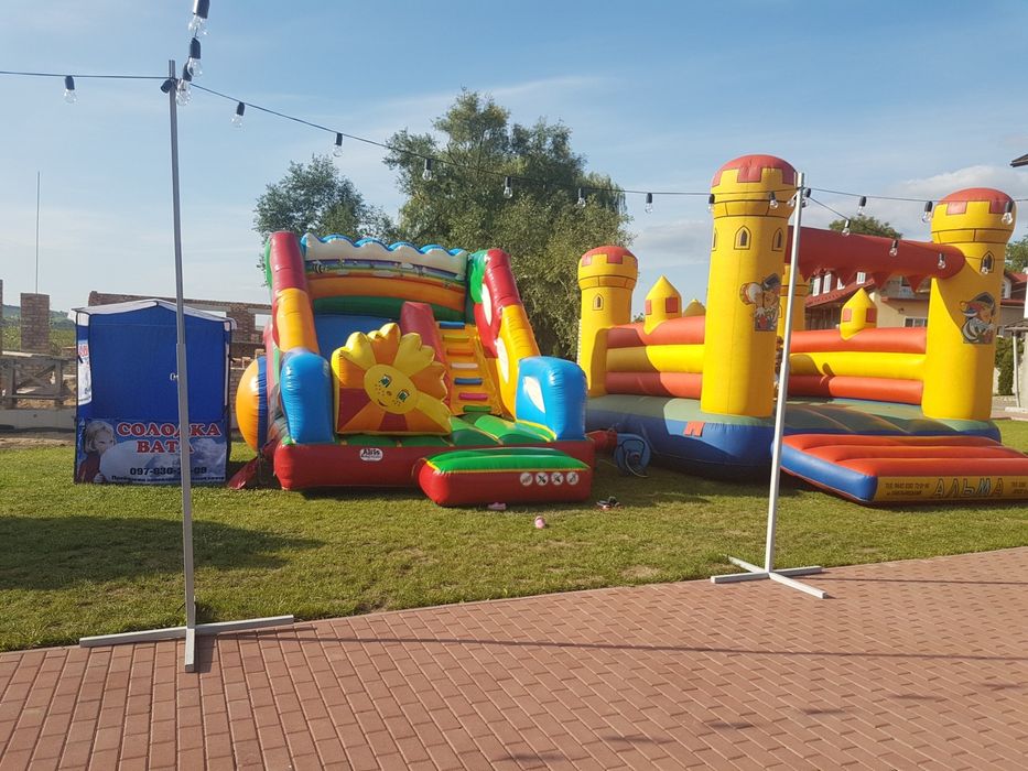 Атракціони - надувні гірки, батути, солодка вата на ваше свято