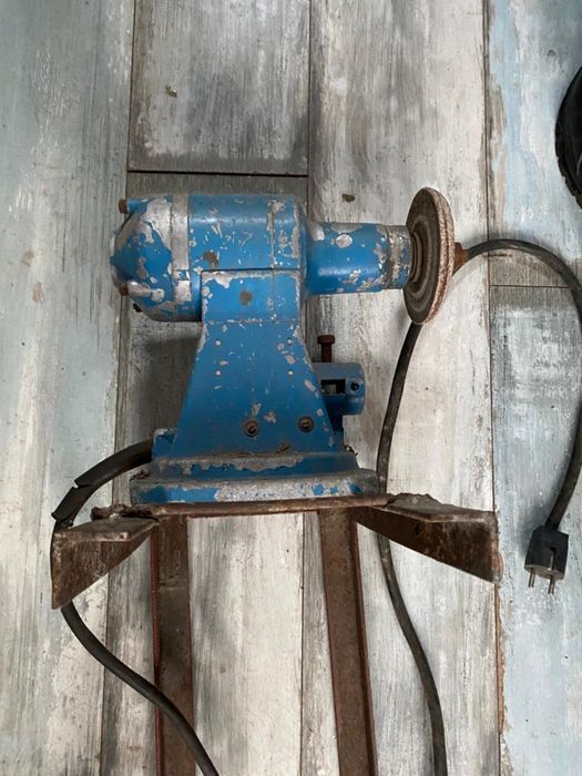 Точильный станок ссср. На станине