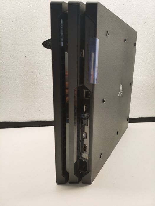 Consola PlayStation 4 Pro 1Tb