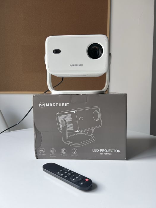 LED-проектор MAGCUBIC (Full HD, з пультом)