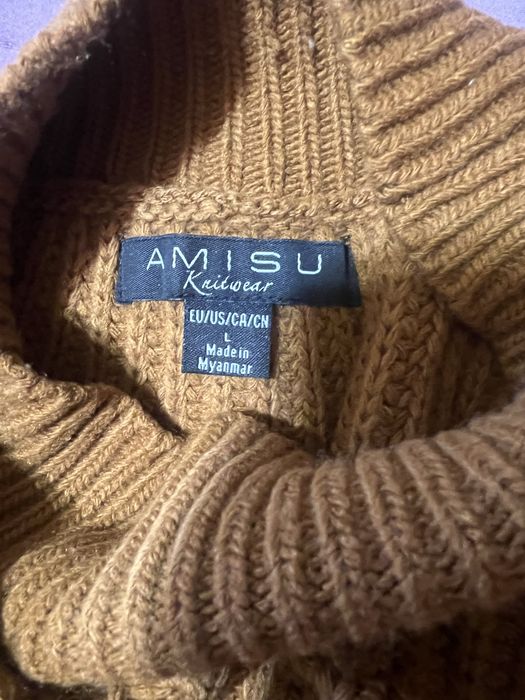 Продам светр жіночий