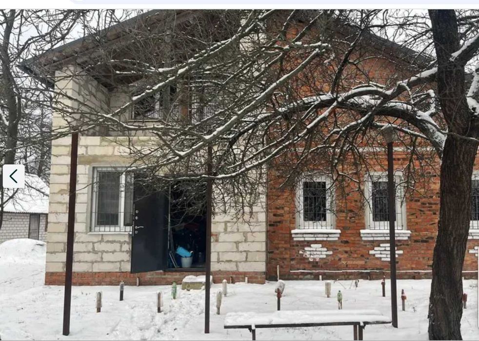 Продам дом в Мерефа .Нижние Озеряны. Участок 40 сот. Тихий район.TB