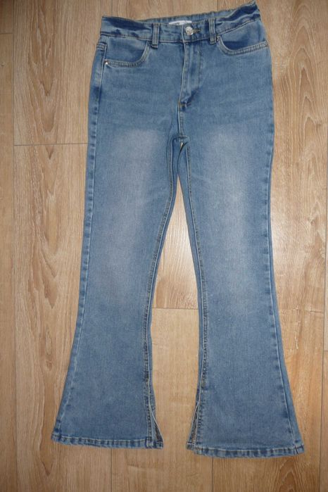 Spodnie dziewczęce jeansy flare - Sinsay 146