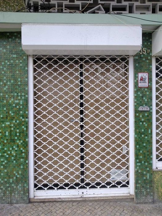 Grades para montras e portas