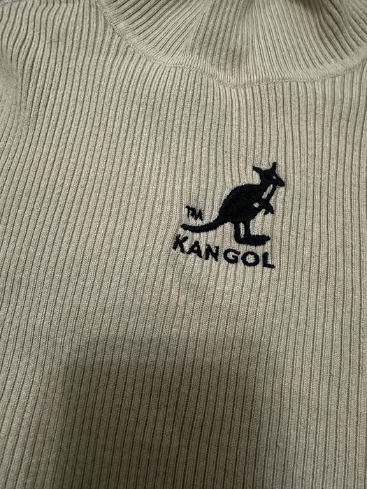 Це светр Kangol x H&M з трикотажу в рубчик