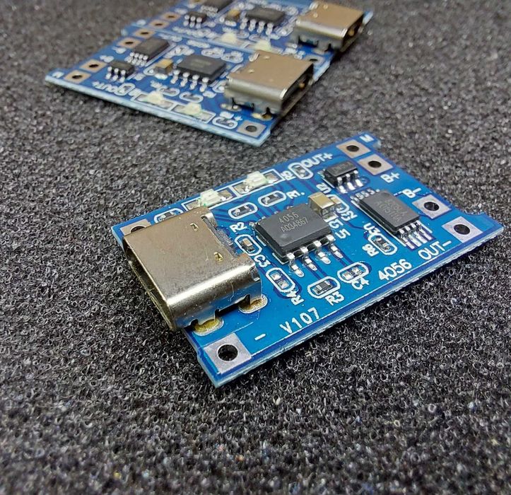 Модуль плата зарядка литиевых аккумуляторов 3.7В 5В 1А Type-C