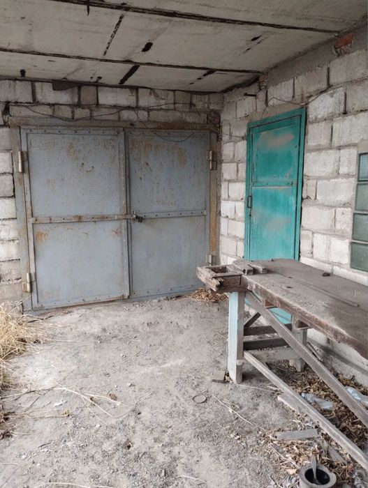 Продається половина будинку Селище Миколаївка