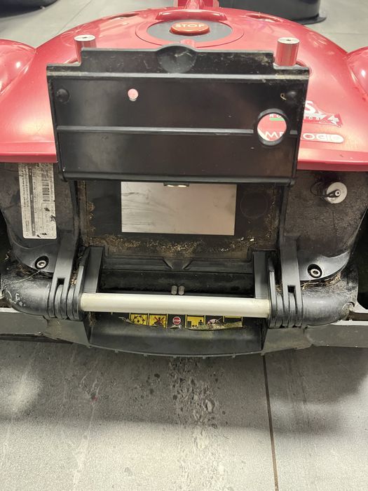 Ambrogio L250 Deluxe – robot koszący