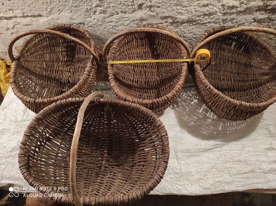 Продам корзины из лозы, больших размеров, б/у.