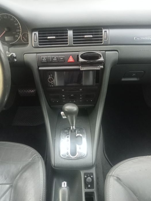 Audi A6 AllRoad 2.5 TDI V6 Quattro caixa automática