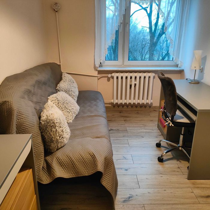 Sprzedam mieszkanie w Łowiczu, 58,3 m2, Os. Broniewskiego