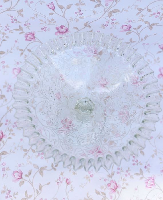 Spektakularna Patera na Nodze – Vintage lata 60