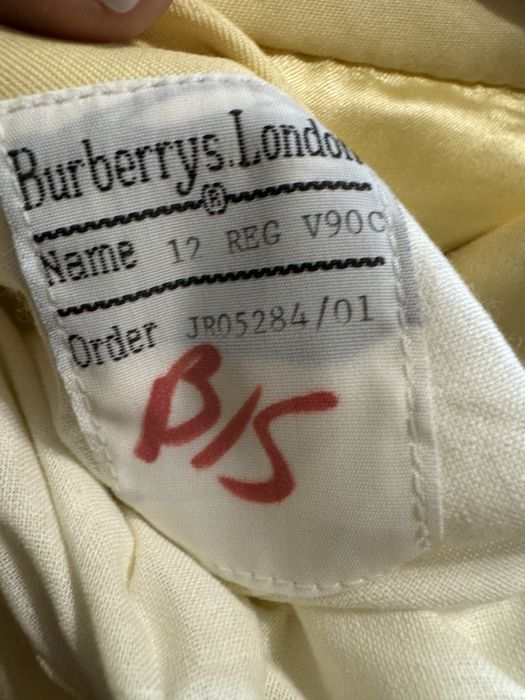 Стильна вінтажна куртка, жакет, бомбер burberrys, оригінал