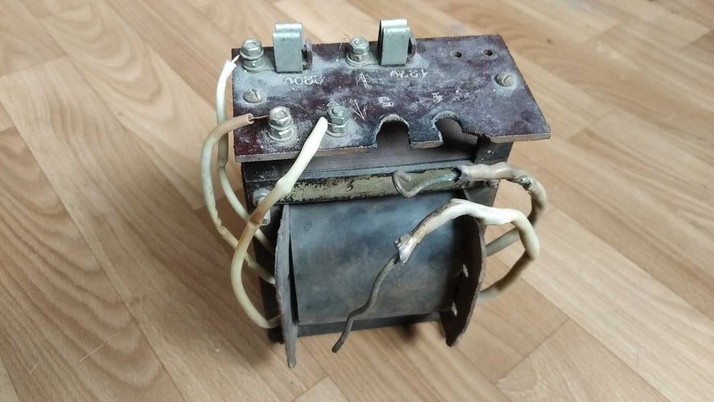 Трансформаторы на разные напряжения и токи