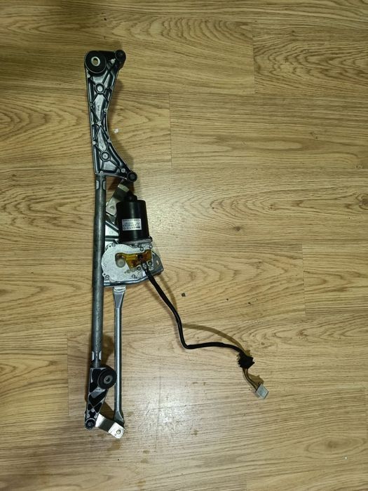 Motor limpa vidros Mercedes w203 classe C 2004