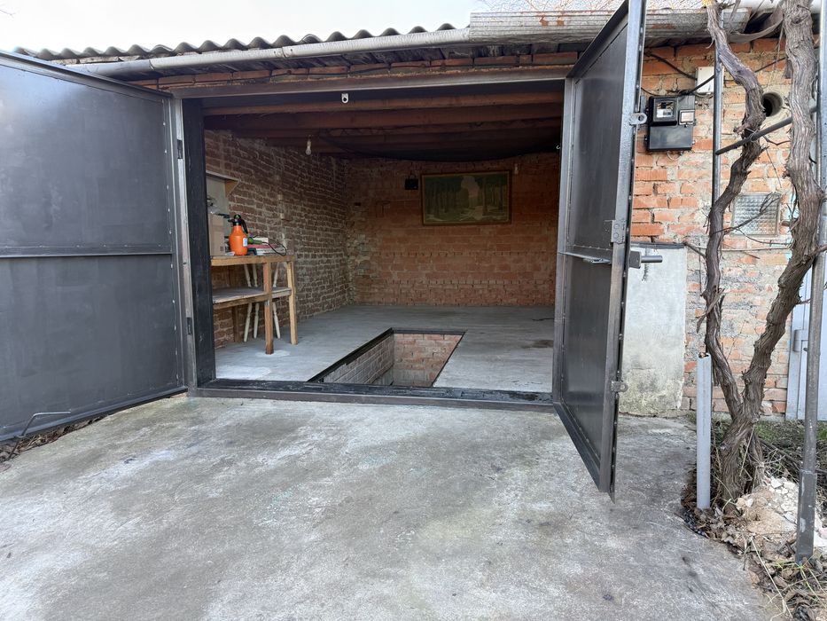 Гараж «Надія» 3.5-6.0-2.5 метрів