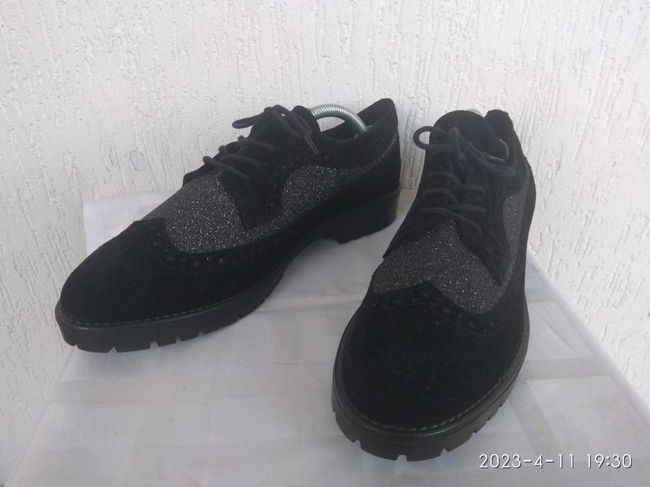 Брендовие замшевие туфли,оксфорди 5th Avenue р.41