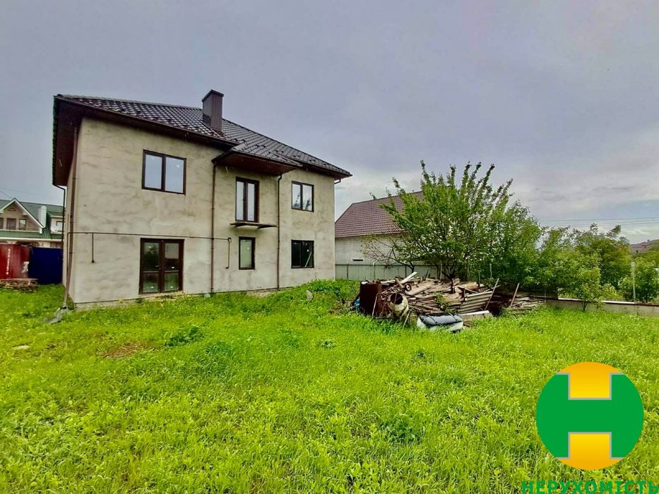 Продається 2-поверховий новозбудований будинок. Чортків