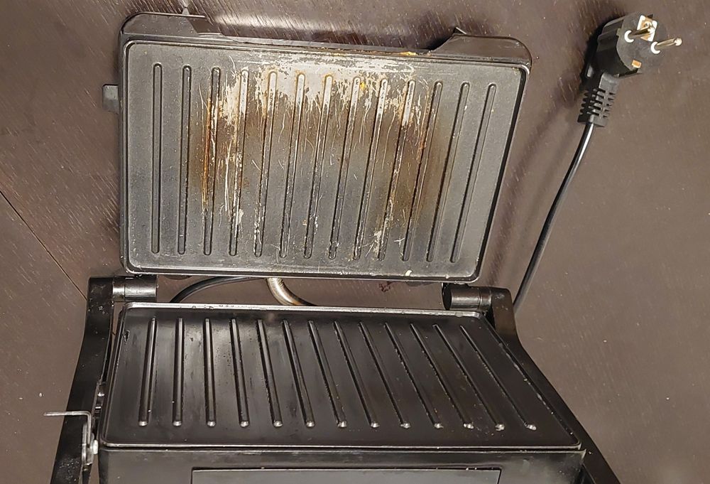 Tosteira / mini-grelhador eléctrico FLAMA