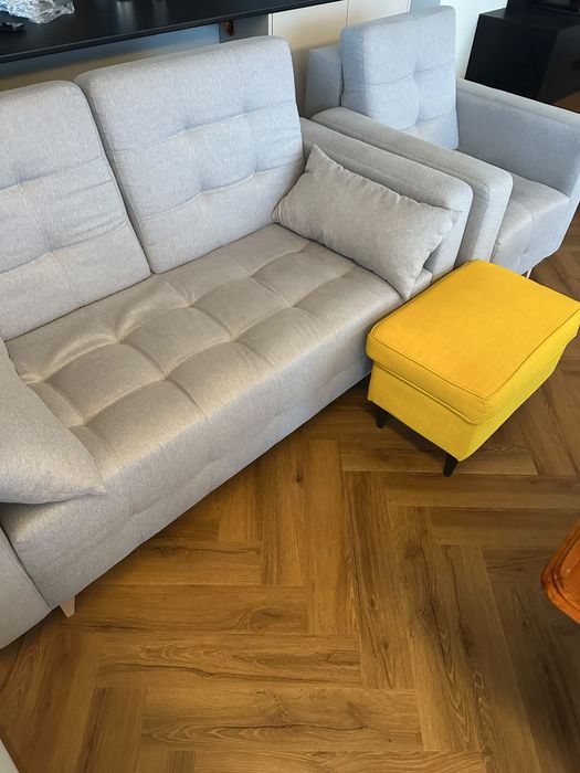 Sofa dwuosobowa plus fotel