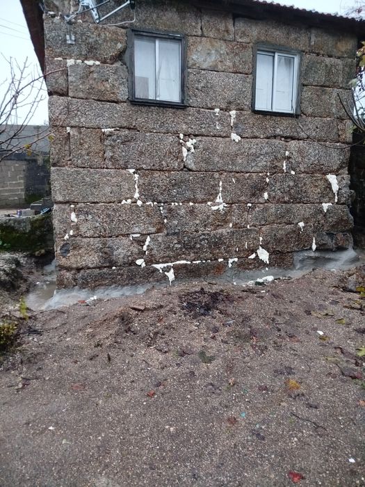 Renovação de fachadas antigas em pedra