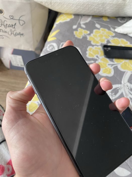 телефон iphone 11 128gb
