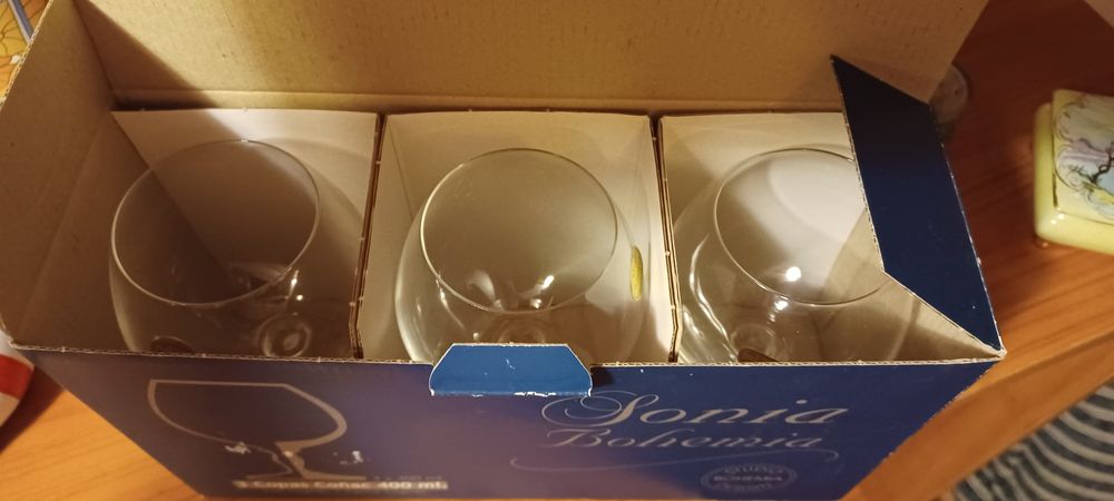 3 caixas copos novos Studio Bohemia Design