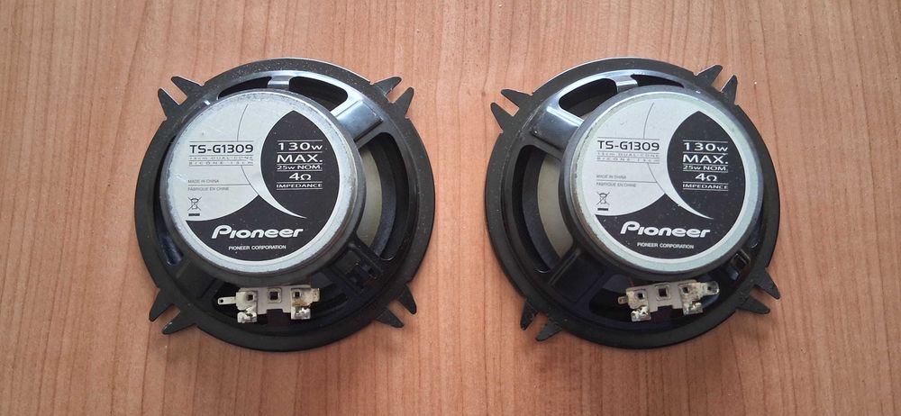 Colunas marca pioneer