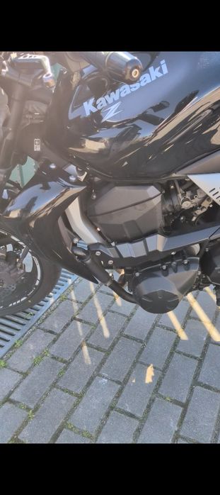 Kawazaki Z750 linda