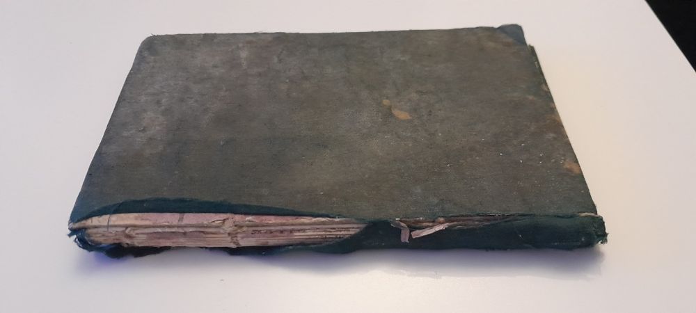 Livro antigo aprender a ler