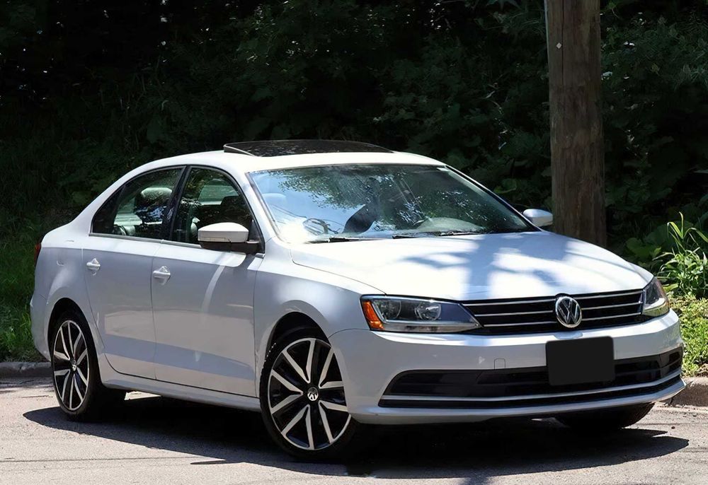 Volkswagen Jetta      2018