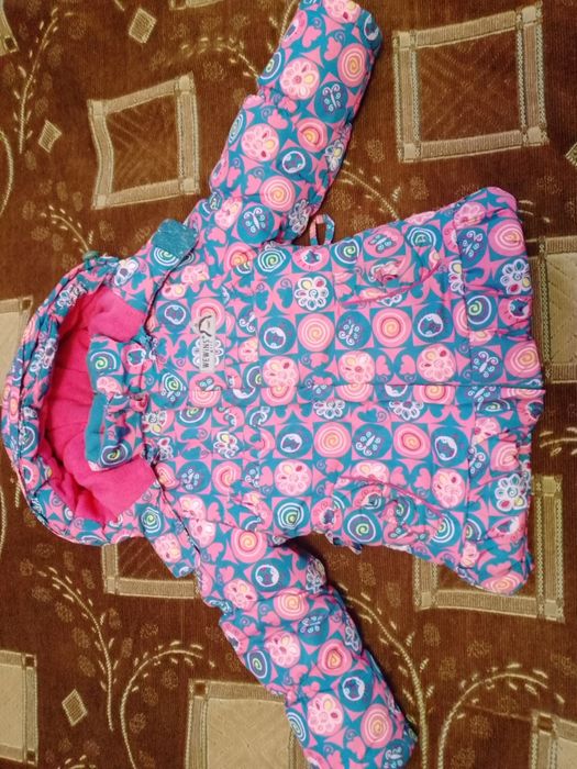 Зимова куртка для дівчинки