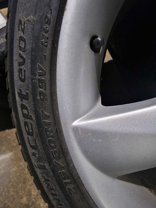 Alufelgi l.opony zima R17