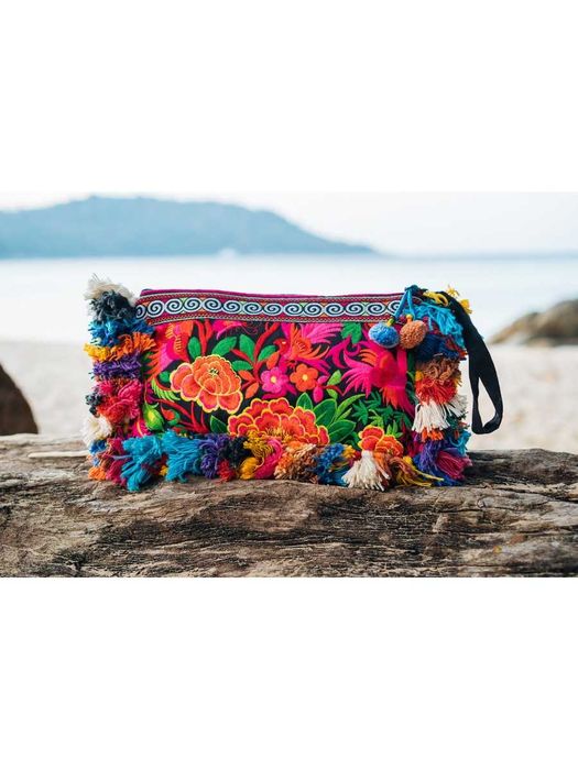 Modna Torebka Etniczna z pomponami