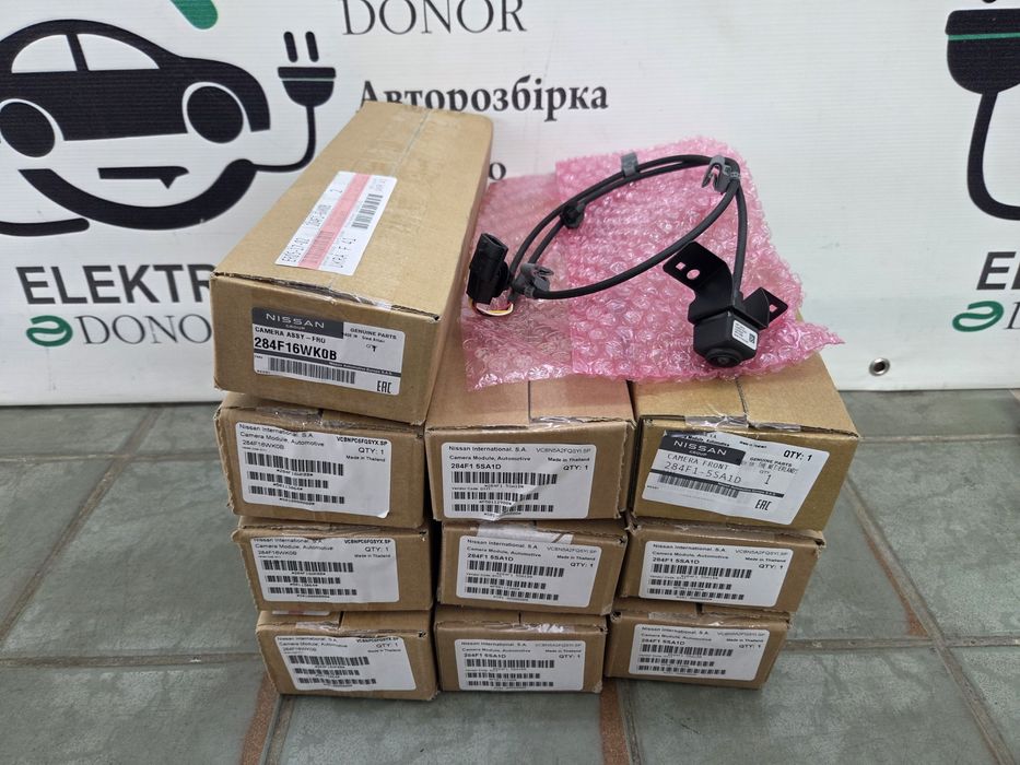 Передня задня центральна камера Nissan Leaf Ніссан Ліф 18-25 р.в.