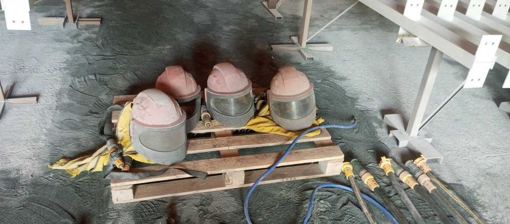 Професійне обладнання для піскоструменевої обробки, б/у