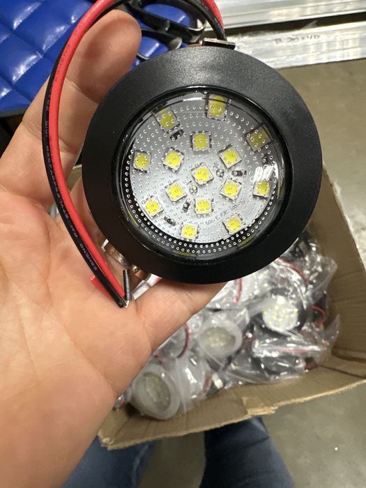 Саітло  в салон на потлок до бусів,фонарики в стелю