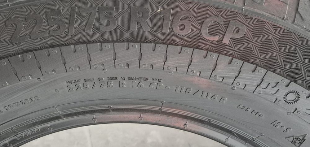 Opony Całoroczne 225/75/16CP Continental VanContact Camper 225/75R16CP Komplet Demo