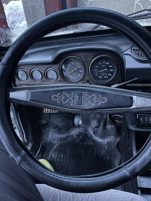 Продам . Ваз 2106 1.3 бензин.