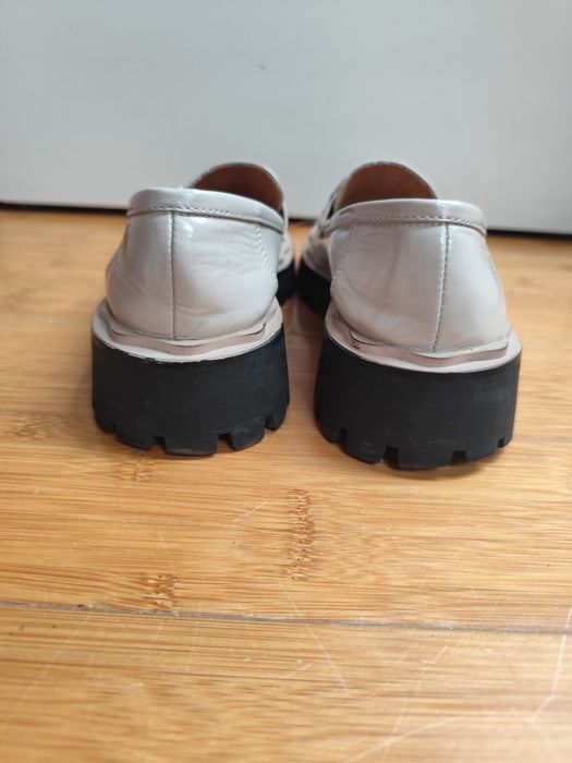 Buty rozmiar 40 stan bardzo dobry
